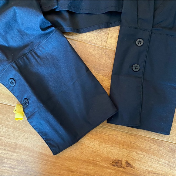 🖤 Pretty Black Embroidered Button-Down - Picture 8 of 14